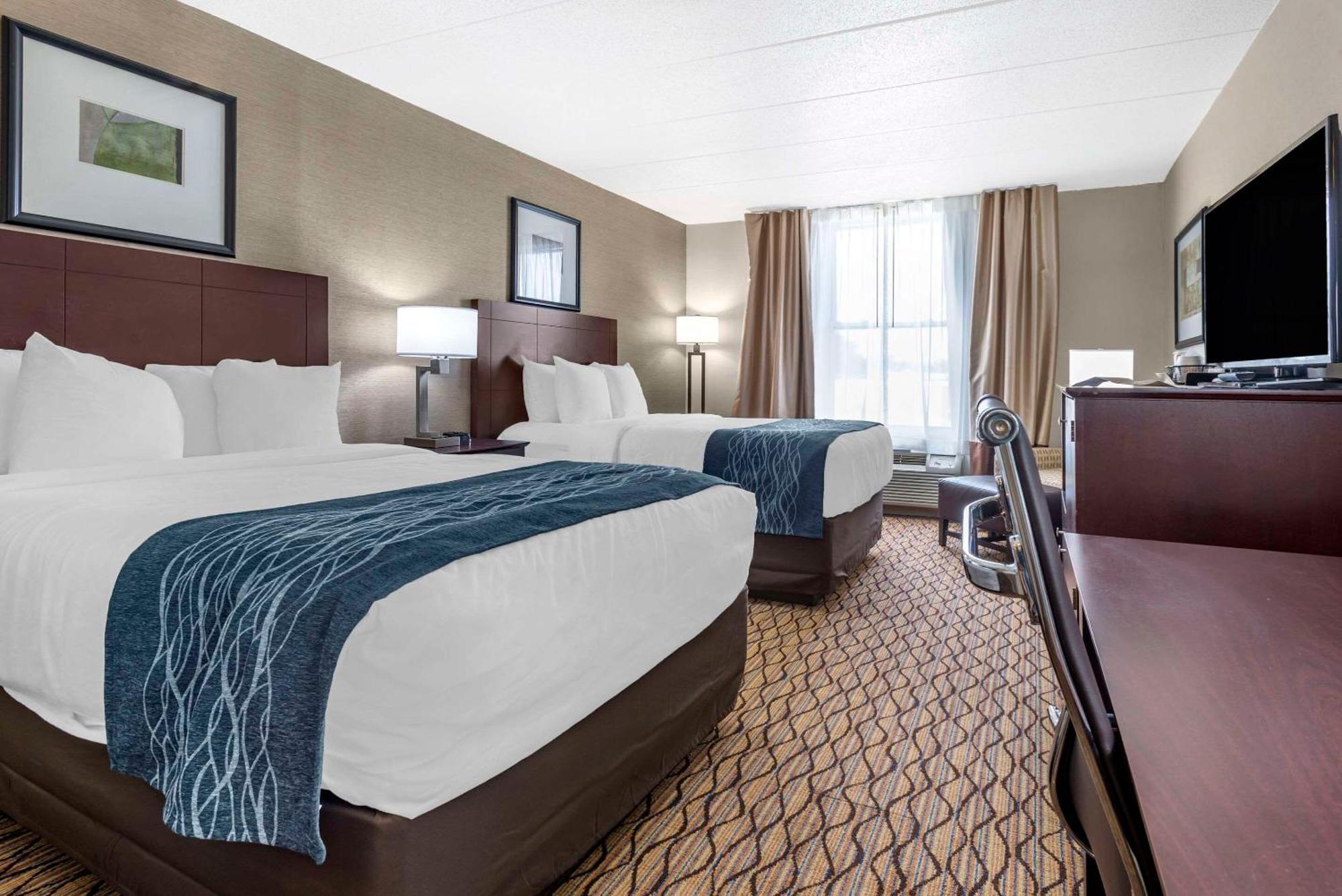 Comfort Inn & Suites Glen Mills - West Chester Kültér fotó